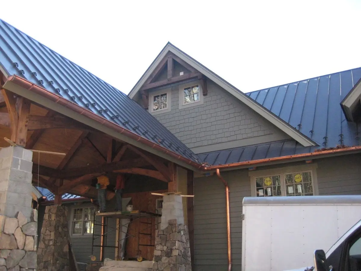 Craftsman Roofing team delivering quality roofing work in Trinity